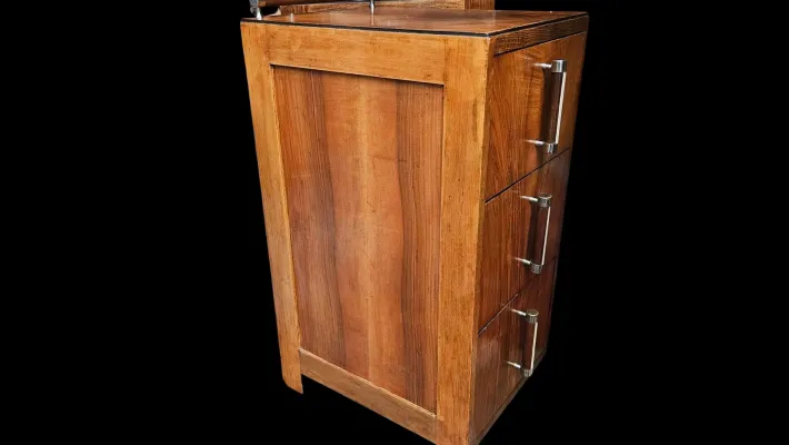 Pamono Art Deco Bedside Cabinets in Walnut, 1930s, Set of 2 Best