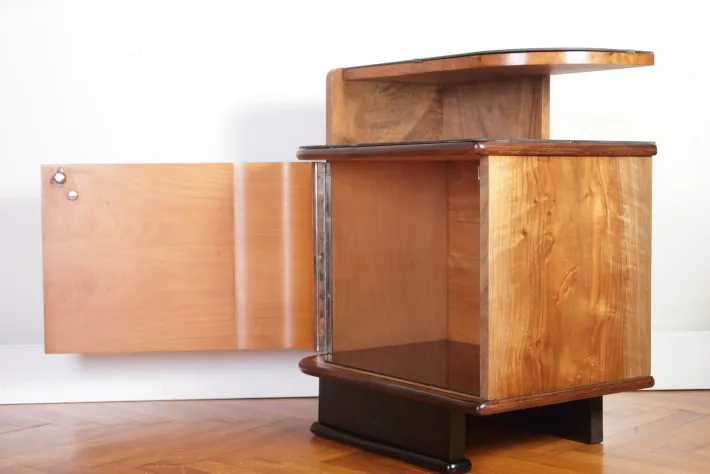 Pamono Art Deco Bedside Tables by Jindrich Halabala for Up Zavody, 1940s, Set of 2 Online