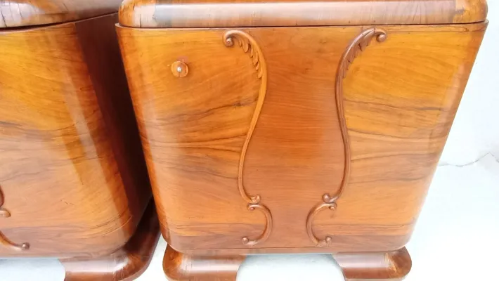 Pamono Art Deco Bedside Tables by Jindrich Halabala for Up Závody, 1930s, Set of 2 Sale