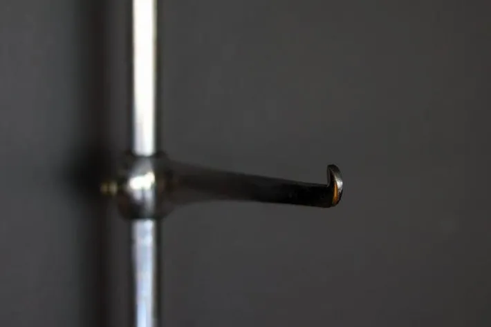 Pamono Art Deco Brackets for Glass Shelves, 1930, Set of 2 Online