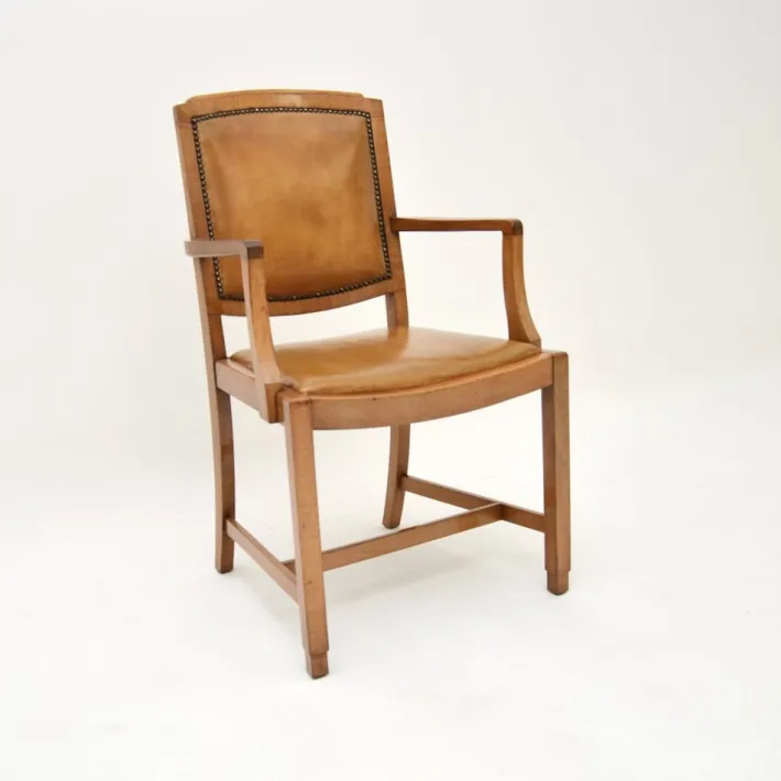 Pamono Art Deco Carver Armchairs in Walnut and Leather, 1930s, Set of 2 Best