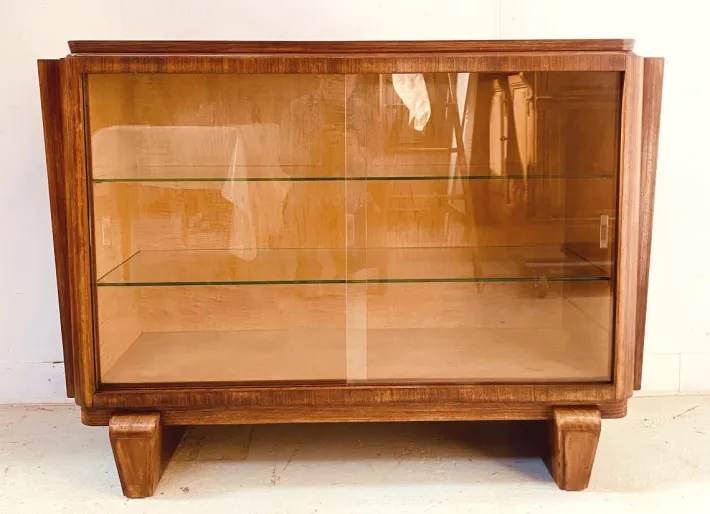 Pamono Art Deco Display Case in Mahogany and Veneer Discount
