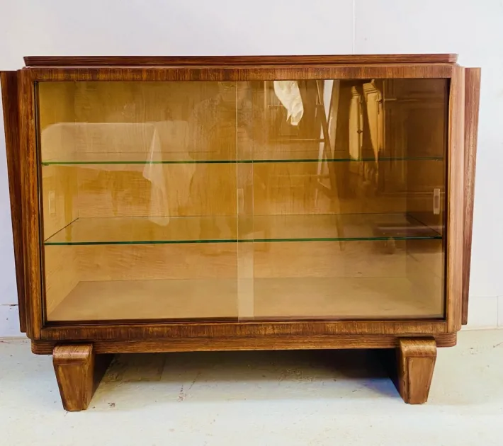 Pamono Art Deco Display Case in Mahogany and Veneer Discount