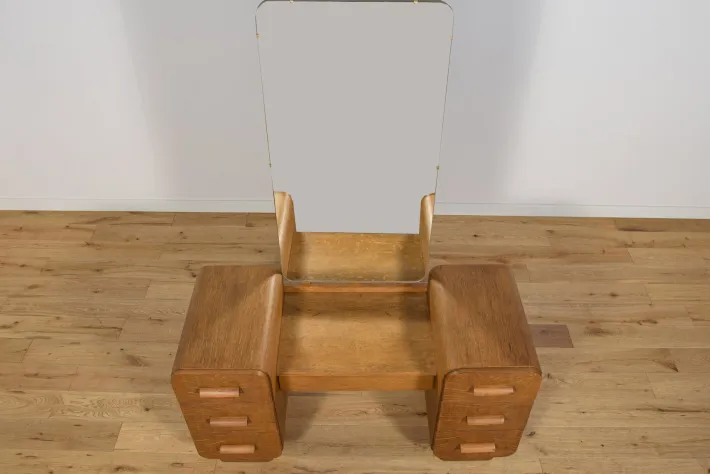 Pamono Art Deco Dressing Table, Former Czechoslovakia, 1950s Hot