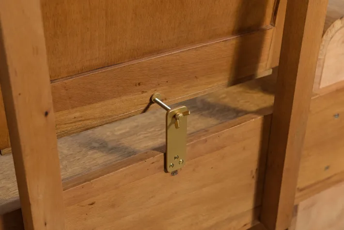 Pamono Art Deco Dressing Table, Former Czechoslovakia, 1950s Hot