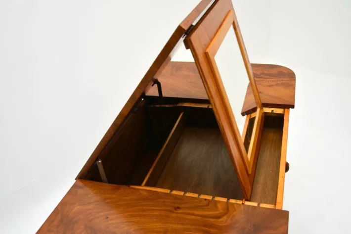 Pamono Art Deco Figured Walnut Dressing Table, 1930 Clearance