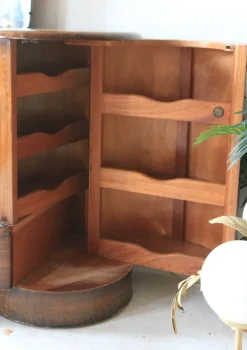 Pamono Art Deco Mirrored Bedroom Vanity Dressing Table by Shrager Brothers Masterpiece Furniture, London Clearance