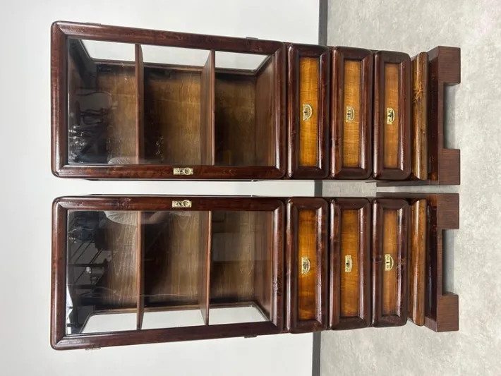 Pamono Art Deco Vitrines, 1930s, Set of 2 Online