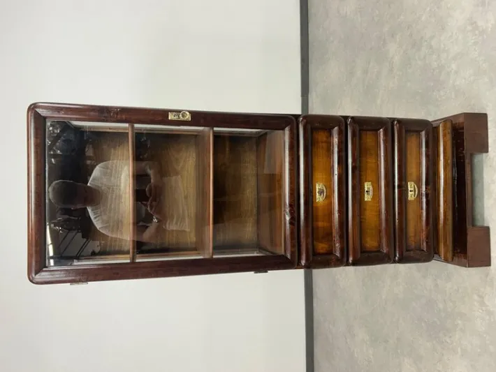 Pamono Art Deco Vitrines, 1930s, Set of 2 Online