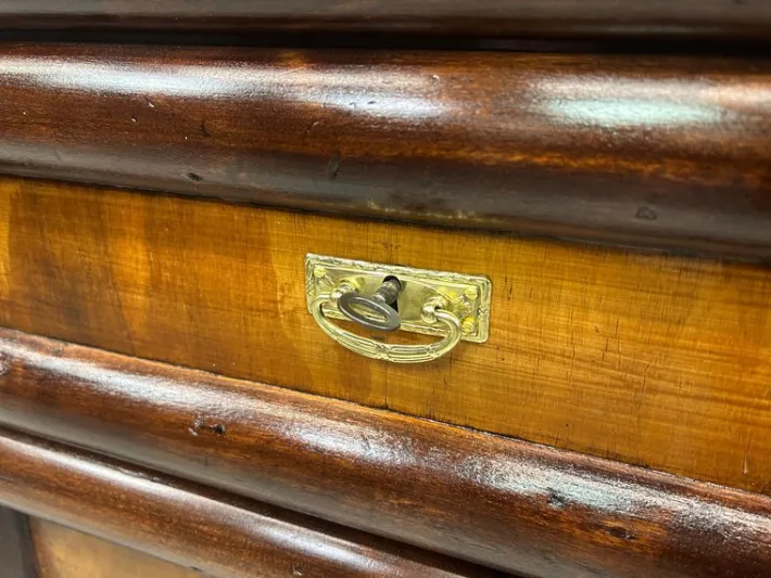 Pamono Art Deco Vitrines, 1930s, Set of 2 Online