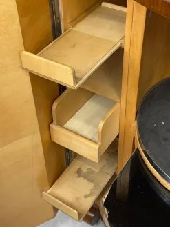 Pamono Art Deco Walnut Bar Cabinet attributed to Thonet, 1930s Hot