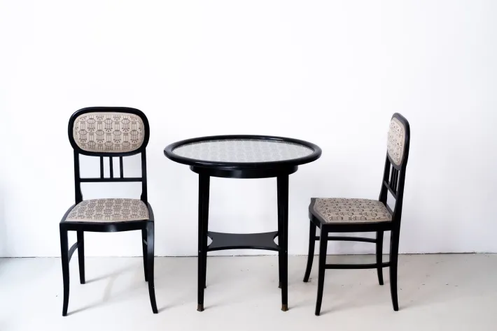 Pamono Art Nouveau Chairs and Table by Josef Hoffmann for Thonet, 1890s, Set of 3