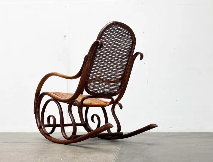 Pamono Art Nouveau Jugendstil Bentwood Rocking Chair by Fischel, Austria, 1910s Outlet