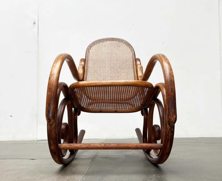 Pamono Art Nouveau Jugendstil Bentwood Rocking Chair by Fischel, Austria, 1910s Outlet