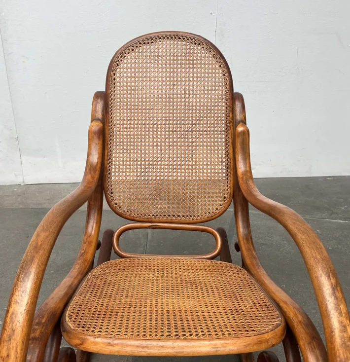 Pamono Art Nouveau Jugendstil Bentwood Rocking Chair by Fischel, Austria, 1910s Outlet