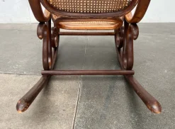 Pamono Art Nouveau Jugendstil Bentwood Rocking Chair by Fischel, Austria, 1910s Outlet
