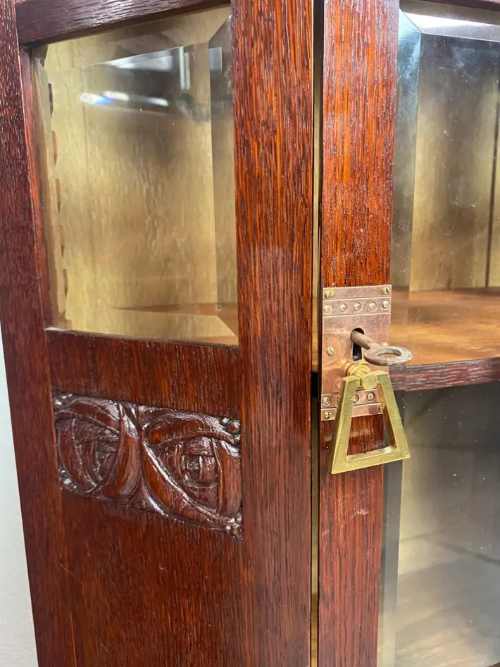 Pamono Art Nouveau Vitrines in the style of Joseph Maria Olbrich, 1890s-1910s, Set of 2 Hot