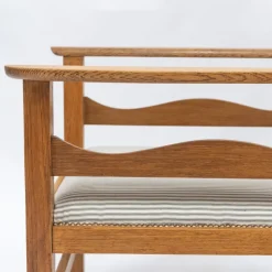 Pamono Arts & Crafts Reclining Chair in Oak by Ambrose Heal for Heals, 1890s Hot