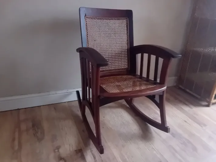 Pamono Arts and Crafts Mahogany Bergere Seat and Back Rocking Chair, 1890s Online