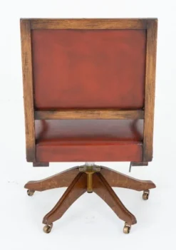 Pamono Arts and Crafts Swivel Desk Chair in Oak, 1920s Outlet