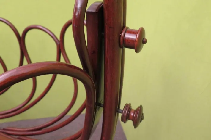 Pamono Austrian Art Nouveau Cradle from Thonet, 1900s Online