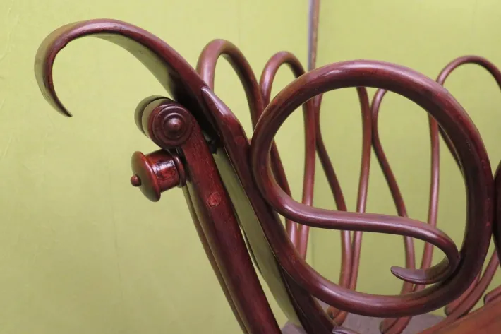 Pamono Austrian Art Nouveau Cradle from Thonet, 1900s Online