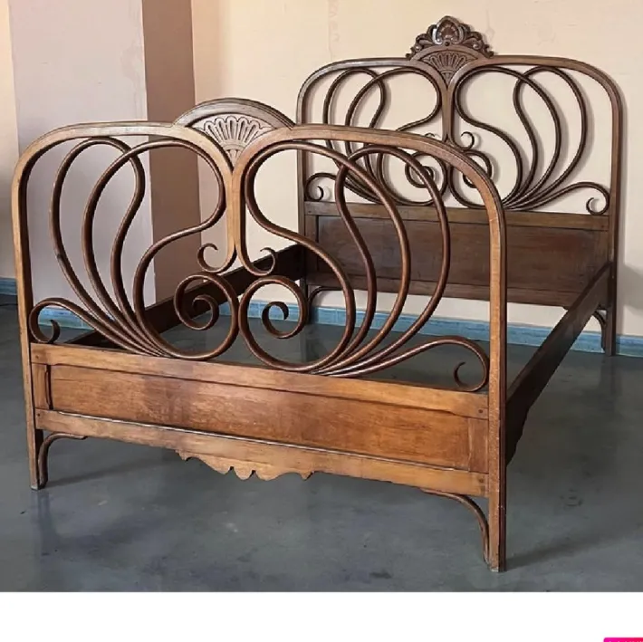 Pamono Austrian Bentwood Queen Bed by Jacob & Josef Kohn, 1900s Hot