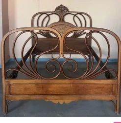 Pamono Austrian Bentwood Queen Bed by Jacob & Josef Kohn, 1900s Hot