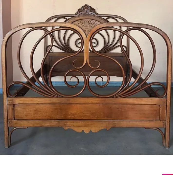 Pamono Austrian Bentwood Queen Bed by Jacob & Josef Kohn, 1900s Hot