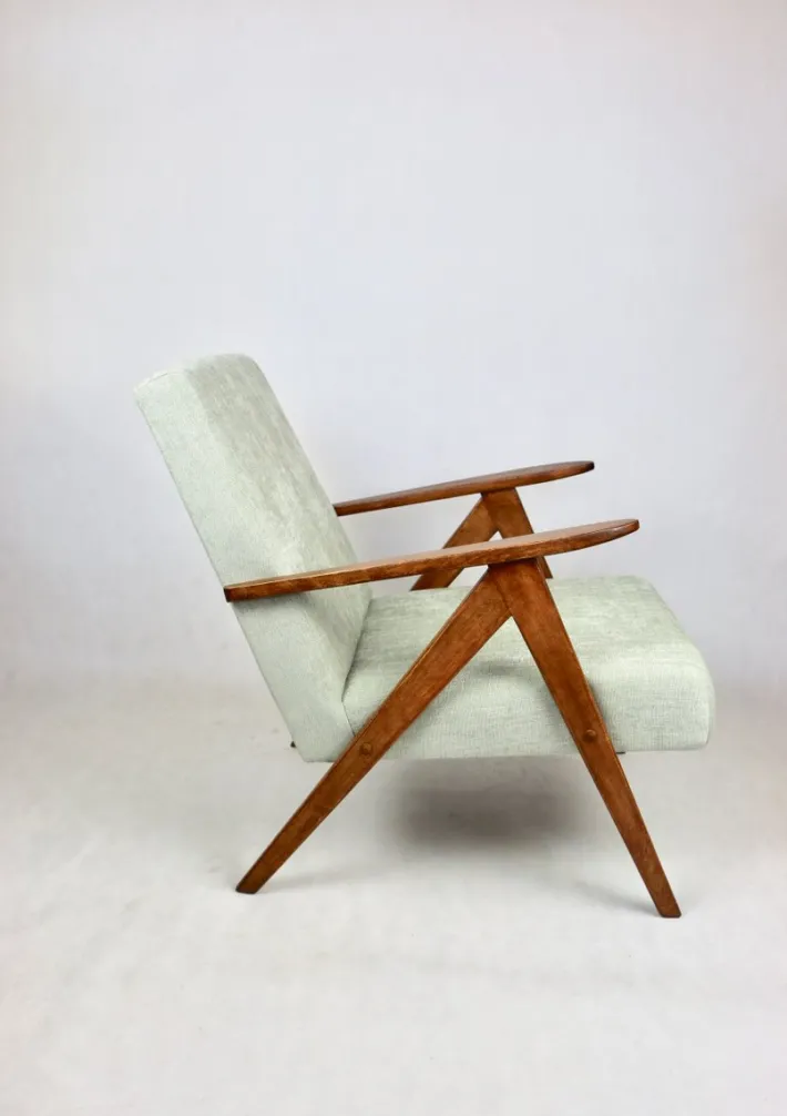 Pamono B-310 VAR Armchair Light Green, 1970s Discount