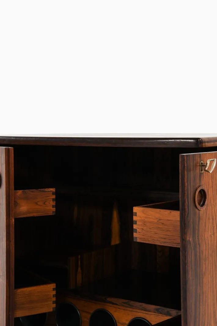 Pamono Bar Cabinet in Rosewood, Formica and Steel on Wheels attributed to Illum Wikkelsø, 1960s Discount