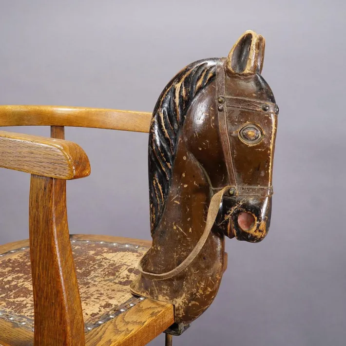 Pamono Barber Chair for Children, Germany, 1920s Online
