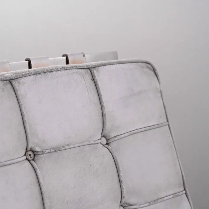 Pamono Barcelona Chair in Off-White Leather by Mies van der Rohe for Knoll Inc / Knoll International, 1960s Best