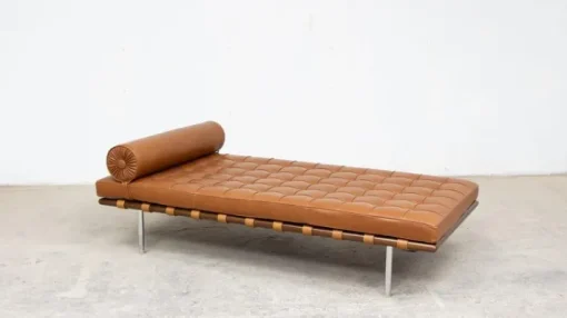 Pamono Barcelona Daybed by Ludwig Mies Van Der Rohe, 1930s Best