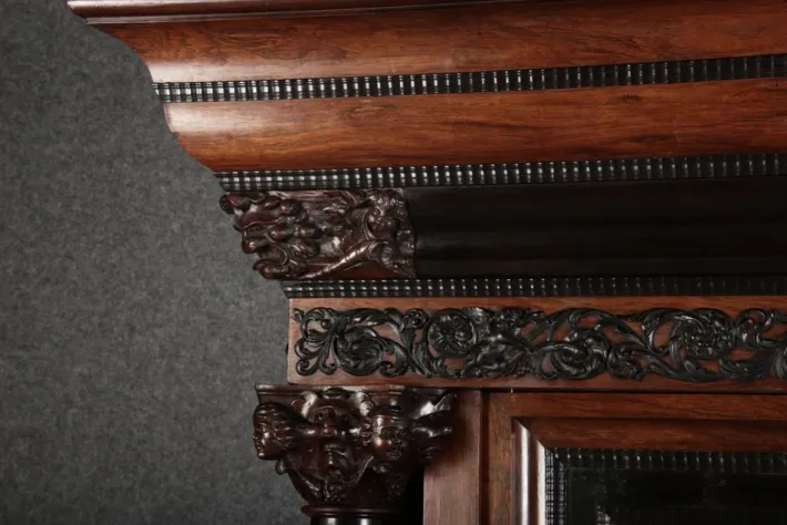 Pamono Baroque Cabinet Amsterdam Schapp, 5 Ebonized Columns, Pillow Fillings, Carved Chapters - Doors - Cornice, Secret Compartment, on High Feet, 1880 Outlet