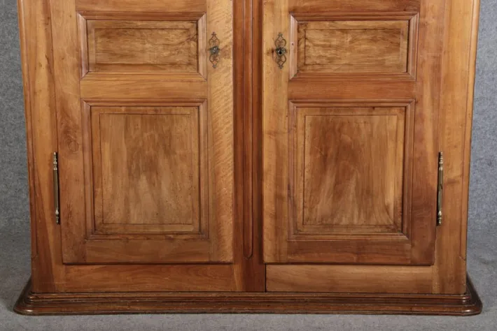 Pamono Baroque Wardrobe in Walnut, Freiburg, Switzerland, 1800s Clearance