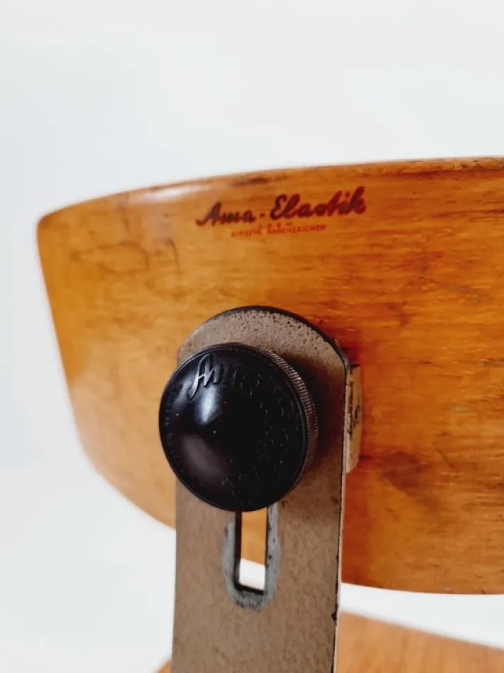 Pamono Bauhaus Modell 325 Swivel Office Chair in Wood by Ama Elastik, 1930s Sale