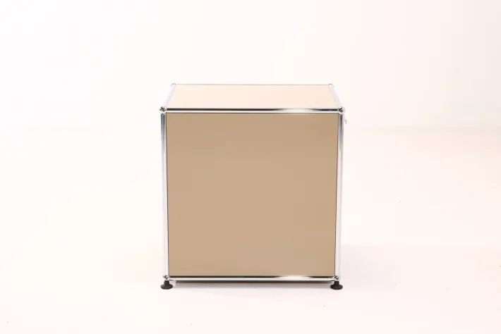 Pamono Bedside Tables by Fritz Haller & Paul Schärer for USM Haller, 2025, Set of 2 Hot