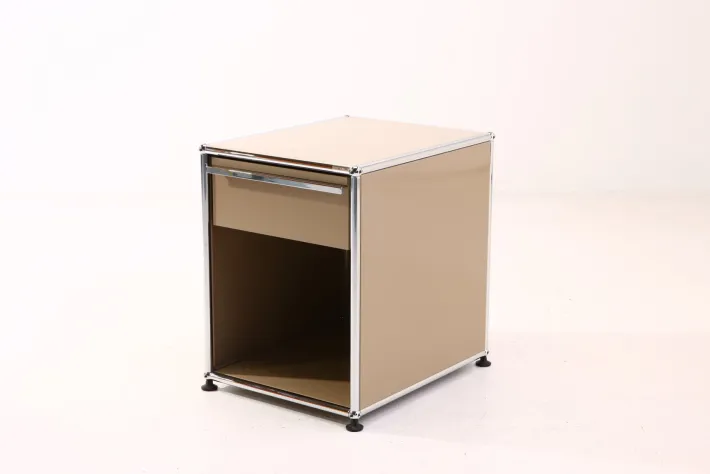 Pamono Bedside Tables by Fritz Haller & Paul Schärer for USM Haller, 2025, Set of 2 Hot