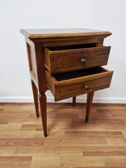 Pamono Bedside Tables in Walnut, 1950s, Set of 2 Hot