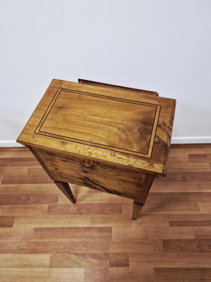 Pamono Bedside Tables in Walnut, 1950s, Set of 2 Hot