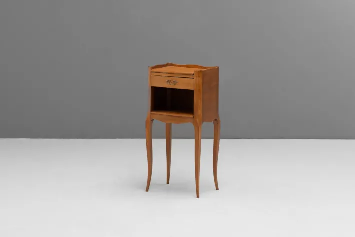 Pamono Bedside Tables, 1930s, Set of 2 Outlet