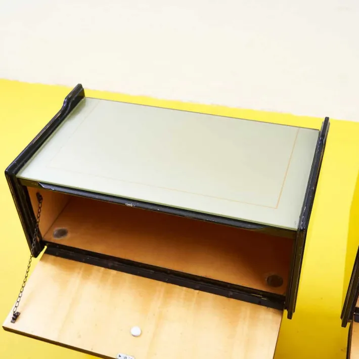 Pamono Bedside Tables with Glass Top, 1950s, Set of 2 Best