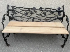 Pamono Bench in Cast Iron with Decor of Branches and Snakes, 1900
