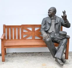 Pamono Bench with Winston Churchill Bronze Statue Discount