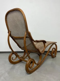 Pamono Bentwood No. 2 Daybed attributed to Thonet, 1880 Clearance