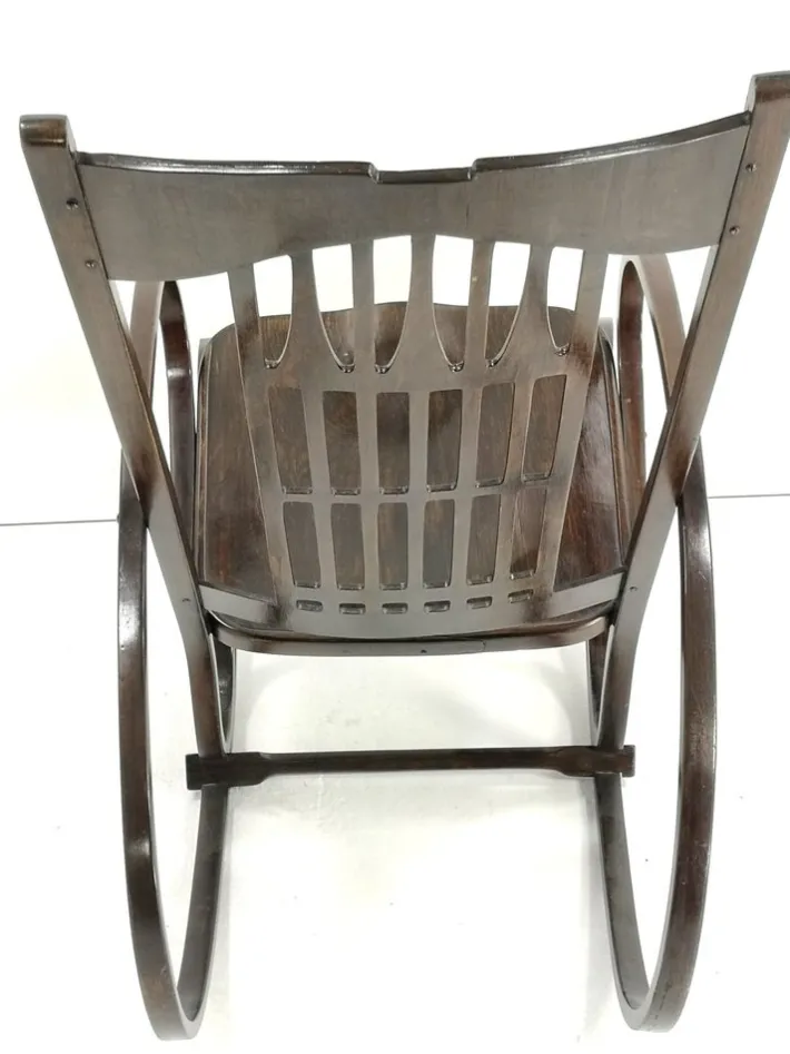 Pamono Bentwood Rocking Chair by Gustav Siegel for Jacob & Josef Kohn, 1910s Online