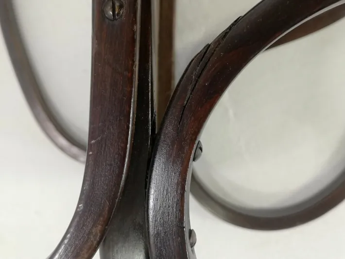 Pamono Bentwood Rocking Chair by Gustav Siegel for Jacob & Josef Kohn, 1910s Online
