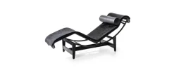 Pamono Black LC4 Chaise Longue by Le Corbusier, Pierre Jeanneret & Charlotte Perriand for Cassina Sale