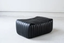 Pamono Black Leather Sandra Sofa Set by Annie Hieronimus for Ligne Roset, 1973, Set of 7 Outlet
